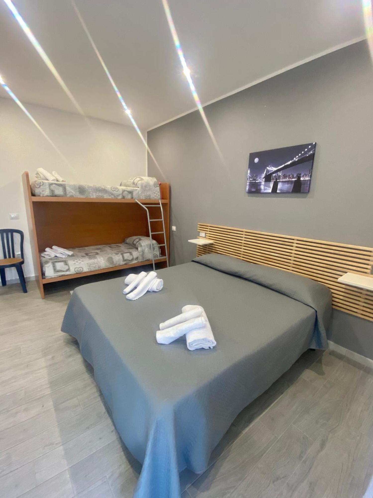Hotel Glicine à Parghelia Extérieur photo